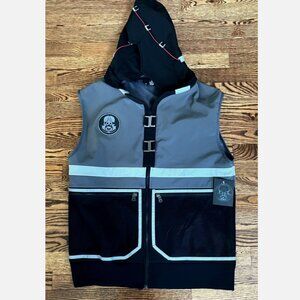 New! Ubi Workshop Assassins Creed Hooded Jacket Vest Large - Assassin's Creed